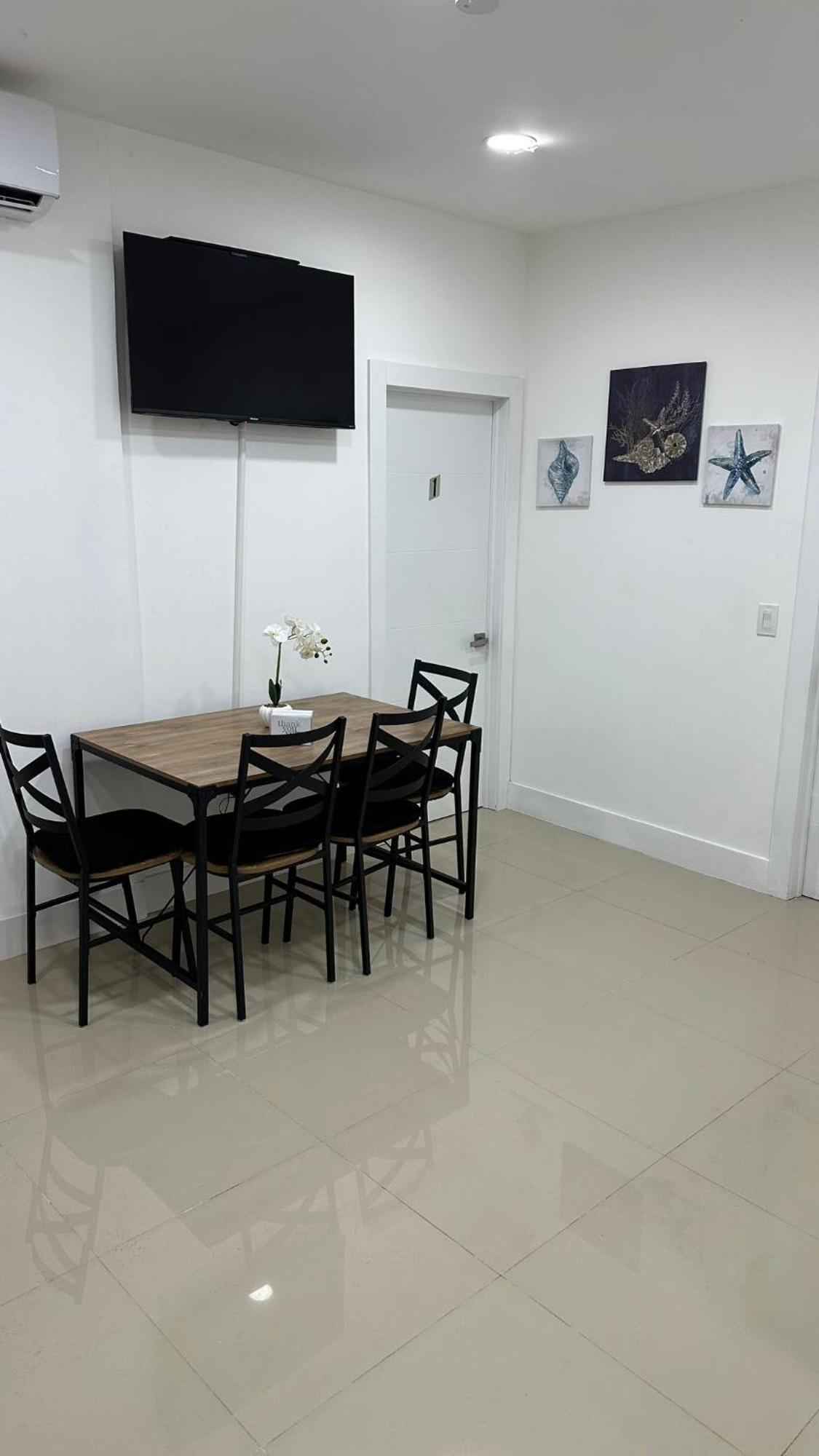 103 Miami Shared Rooms For Men Central Comfortable, Affordable Zewnętrze zdjęcie